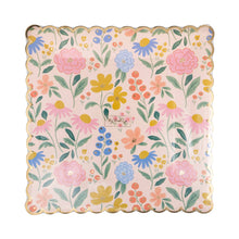 Load image into Gallery viewer, Mother’s Day Floral Pattern Plate
